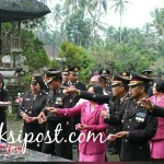 Hari Bhayangkara ke 72 Wakapolres Bangli Pimpin Ziarah ke TMP Pengelipuran