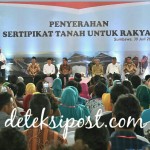 Presiden Jokowi Serahkan Sertifikat untuk Rakyat di NTB