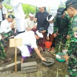 Dandim Bangli Dampingi Bupati Bangli Peletakan Batu Pertama