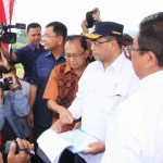 Gubernur Bali Mendampingi Menhub, Meninjau Lokasi Bandara Buleleng