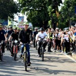 Presiden Awali Kunjungan Kerja Dengan Bersepeda di Minggu Pagi