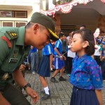 Peringati Hari Disabilitas Internasional Kodim Dan Dinsos Karangasem Kunjungi SLB Negeri 1 Amlapura