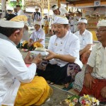 Wagub Cok Ace Hadiri Karya Agung Mamungkah di Pura Dasar Bhuwana Gelgel