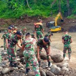 Kodim Jembrana Normalisasi Saluran Irigasi Pasca Banjir Bandang