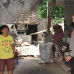 Tri Rochani Seorang Bhayangkari Yang Kreatif, Mengolah Sampah Menjadi Berkah