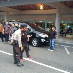 Personel Polda Bali Amankan Kedatangan Cawapres Sandiaga Salahudin Uno