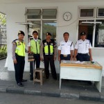 Polisi Melaksanakan Patroli Dialogis Terhadap Masyarakat