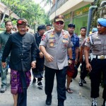Masyarakat Bersama Wagub Cok Ace Nyoblos di TPS 6 Ubud Bali