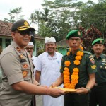 Polres Bangli Berikan Bantuan Kepada Atlet Serka Dewa Astawa