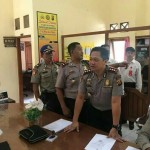 Wakil Kepala Sekolah Polisi Negara Polda Bali Supervisi Latihan Kerja Siswa.