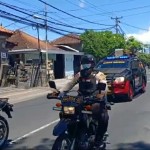 Brimob Polda Bali Patroli Cipta Kondisi, Antisipasi Penyebaran Covid -19.