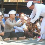 Kapolres Jembrana Menggelar Sembahyang Bersama Anggotanya.