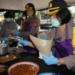 Kompol Ni Putu Utariani Berpesan, Hidup Bahagia Dengan Berbagi