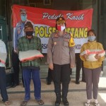 1.5 Tons of Rice from National Police Reserves are Handed Over to the Community.