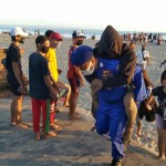 Personil Polair Polres Badung, Selamatkan Korban Terseret Arus Laut