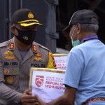 Polres Klungkung  Melaksanakan Bakti Sosial Dalam Rangka Memperingati  Kemerdekaan RI ke-75