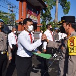 Puluhan Personil Polres Badung Menerima Penghargaan Dari Kapolres