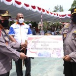 Kapolri Serahkan Oksigen Generator Bantu Penanganan Covid-19 di Papua