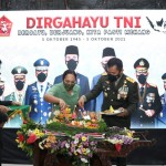Peringatan HUT TNI ke-76, Bersatu, Berjuang Kita Pasti Menang.