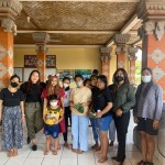 AVOKAT TOGAR SITUMORANG BERBAGI SESAMA ANAK YATIM PIATU