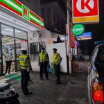 Pawas Pimpin  Patroli Ingatkan Pelaku Usaha Taati Prokes Covid 19