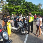 Personil Polsek Kuta Utara Dan Polres Badung Amankan  Objek Wisata Pantai