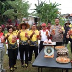 Kapolres Badung Panen Raya Cabe Program Polisi Bersemi