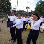 Polsek Kuta Utara Beri Latihan PBB   Di SMAN 2 Kuta Utara.