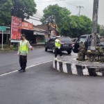 Antisipasi Kunjungan Wisata Dihari Raya Umanis Kuningan, Personil Polsek Abiansemal Lakukan Pengamanan