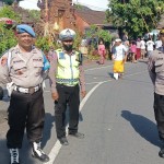 Lancarkan Tradisi Mekotek, Polsek Mengwi Lakukan Pengamanan