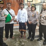 Wakapolres Badung Sambangi Bendesa Adat I Putu Wendra di Mengwitani