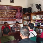 Waka Polsek Kuta Utara Jumat Curhat di Desa Kantor Desa Canggu.