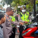 Sosialisasi Tertib Berlalu Lintas Dan Edukasi Kepada Orang Asing Dari Polres Badung
