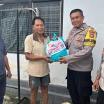 Ringankan Beban Warga Polsek Kuta Utara Terus Bagikan Sembako
