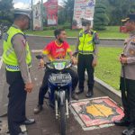 Kapolres AKBP Teguh Priyo Wasono Turun Langsung Awasi Arus Lalu Lintas