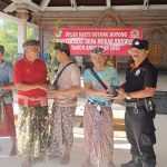 Bhabinkamtibmas Hadir Dalam Bulan Bhakti Gotong Royong.