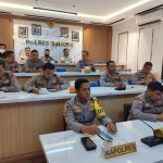 Kapolres AKBP Teguh Priyo Wasono Ikuti Zoom Meeting Anev Perkembangan Pelaksanaan Program Quick Wins.