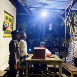 Personel Pospol Petitenget Blue Light Patrol Beri Rasa Aman Pengunjung Pantai