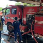 7 Unit PMK Padamkan Api di Gor Purnakrida Kerobokan