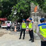 Pemilu Semakin Dekat Satgas Polairud Sampaikan Pesan Kamtibmas Di Pantai Karang