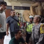 Cegah Gangguan Kamtibmas Saat Pembuatan Ogoh-Ogoh, Polsek Dentim Tingkatkan Blue Light Patrol Ke Banjar-banjar