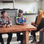 Jumat Curhat, Polsek Densel Ajak Siswa Jauhi Narkoba dan Tertib Berlalu Lintas