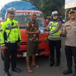 Kapolres Badung AKBP Teguh Turun Langsung Beri Imbauan Dan Sosialisasi Tertib Berlalu Lintas