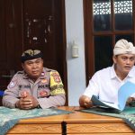 Bhabinkamtibmas Tibubeneng Hadiri Pelepasan Siswa SMK Pratama Widya Mandala.