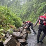 Bencana Alam Tanah Longsor di Bukit Abah Desa Besan , Polres Klungkung Terjunkan Personel