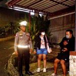 Patroli Blue Light Polsek Kuta Selatan Selesaikan Perselisihan Warga Digigit Anjing