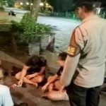 Polsek Mengwi Laksanakan Blue Light Patrol dikawasan Obyek Wisata Taman Ayun