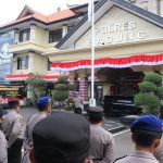 Pimpin Apel Pagi Kasi Propam Beri Arahan Ke Personel Polres Badung