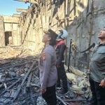 Kapolsek Denbar Cek TKP Kebakaran Gedung GDLN dan Pura Padmasana Kampus UNUD