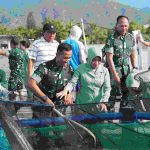 Pangdam Panen Bandeng Keramba di Buleleng